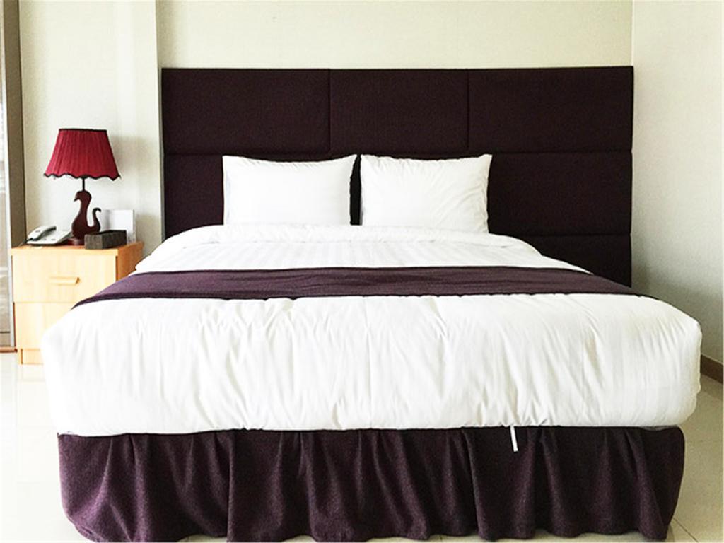 J Hotel อูลานบาตอร์ ภายนอก รูปภาพ