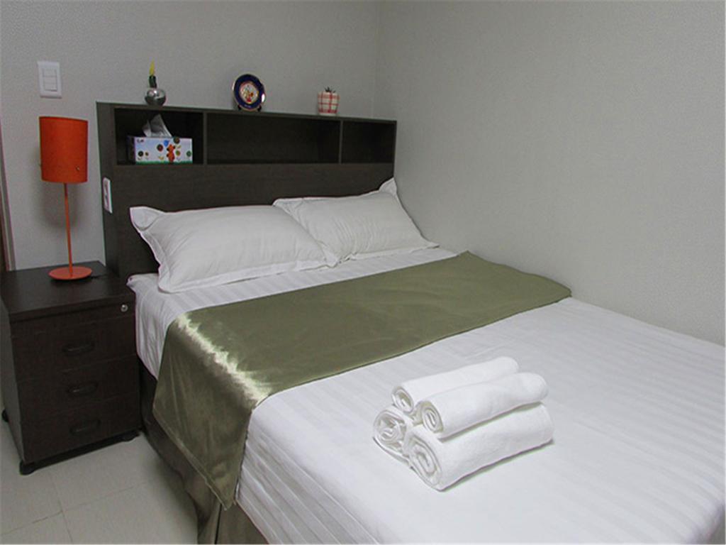 J Hotel อูลานบาตอร์ ภายนอก รูปภาพ